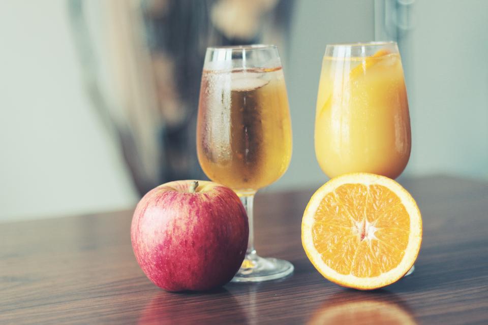 Organic apple juice