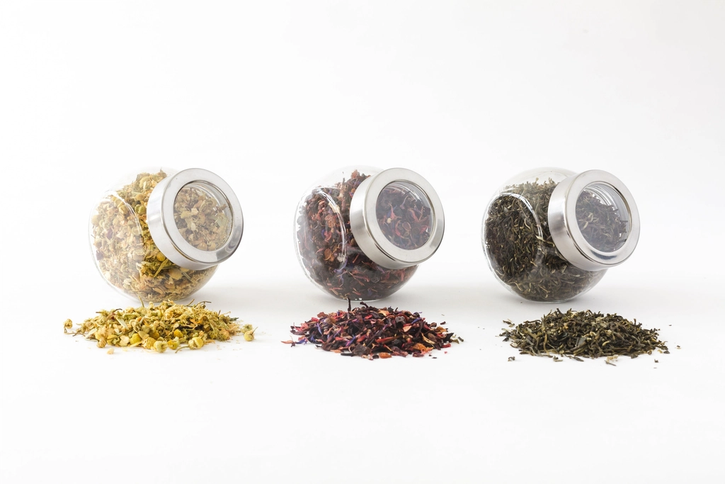 Loose leaf herbal tea
